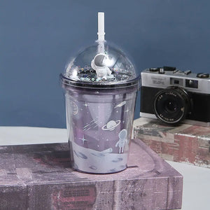 Gourde avec paille astronaute et planète pour enfant