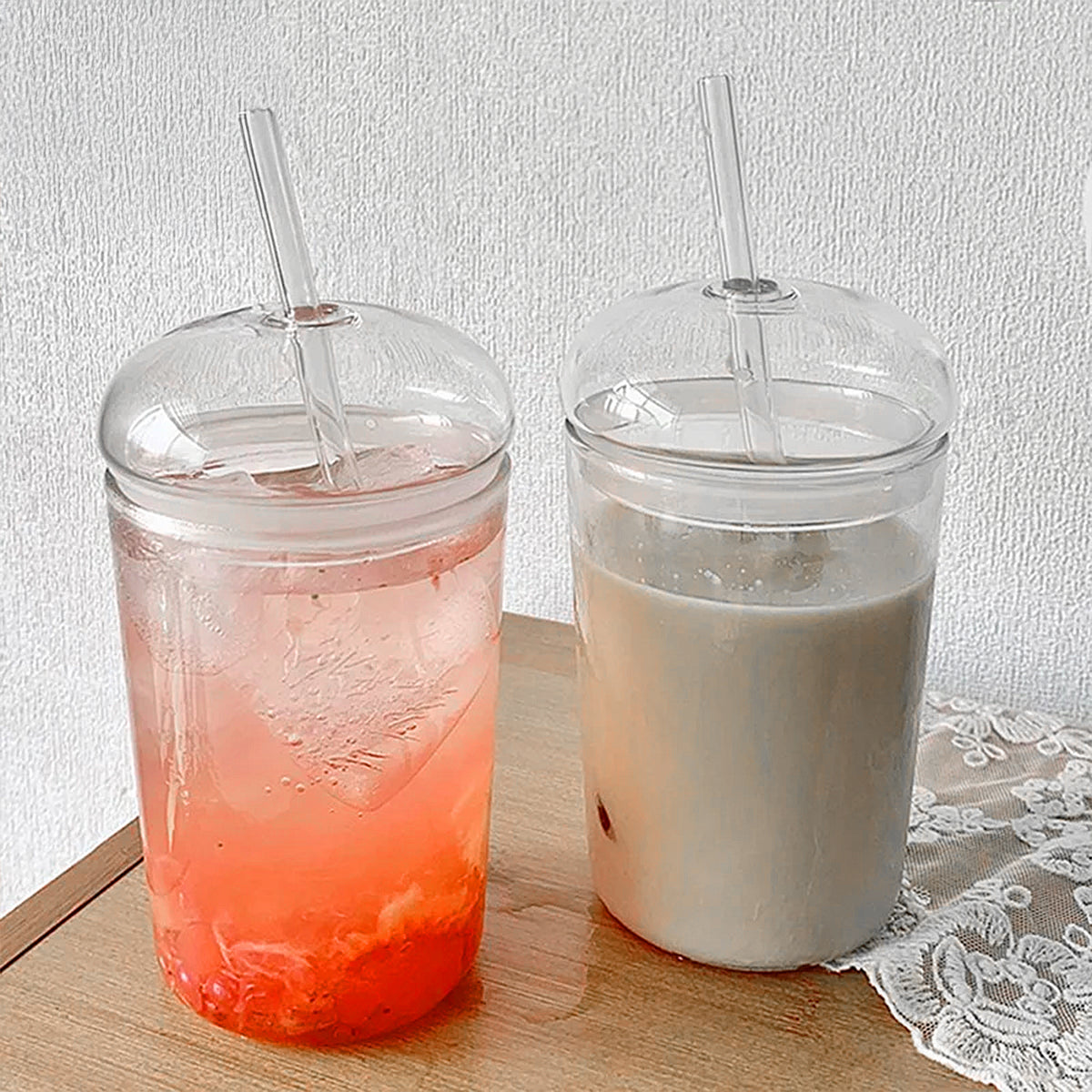 gourde en verre gobelet avec paille