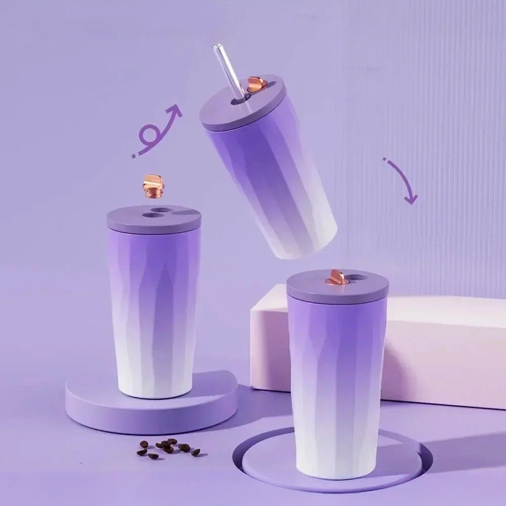 Gourde tasse gobelet avec paille